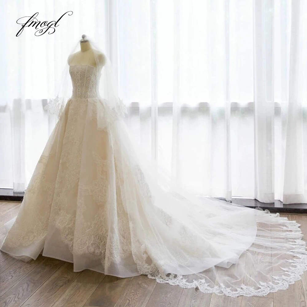 Fmogl Vestido De Noiva Sexy Strapless A Line Wedding Dresses Elegant Backless Appliques Beaded Pearls Bride Gowns
Fmogl Vestido De Noiva Sexy Strapless A Line Wedding Dresses Elegant Backless Appliques Beaded Pearls Bride Gowns
