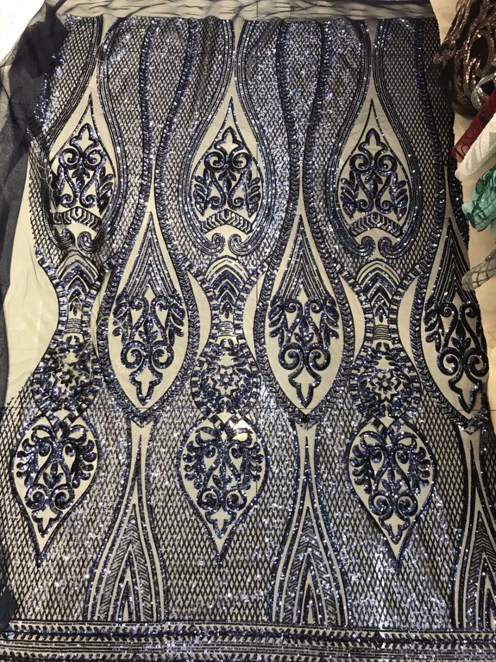 Embroidered Cord Lace Fabric S-42033 for bridal dress hot sale sequins Nigerian french net Lace
Embroidered Cord Lace Fabric S-42033 for bridal dress hot sale sequins Nigerian french net Lace