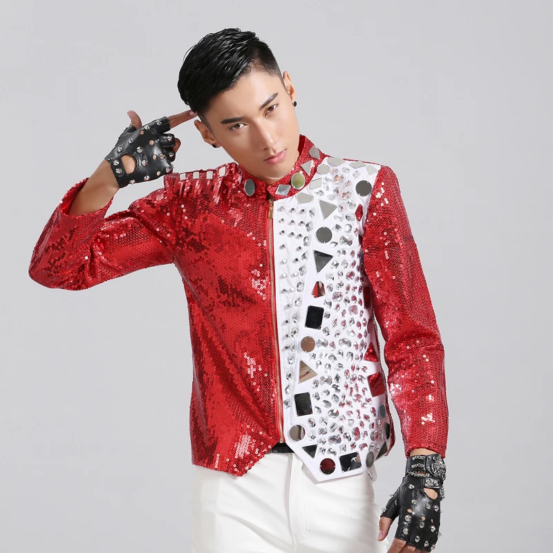 Nightclub Male Singer Bar DJ Rock Punk Red Sequins Reflective Lens Rivets Coat Men Performance Costumes Jazz Jacket DNV10074
Nightclub Male Singer Bar DJ Rock Punk Red Sequins Reflective Lens Rivets Coat Men Performance Costumes Jazz Jacket DNV10074