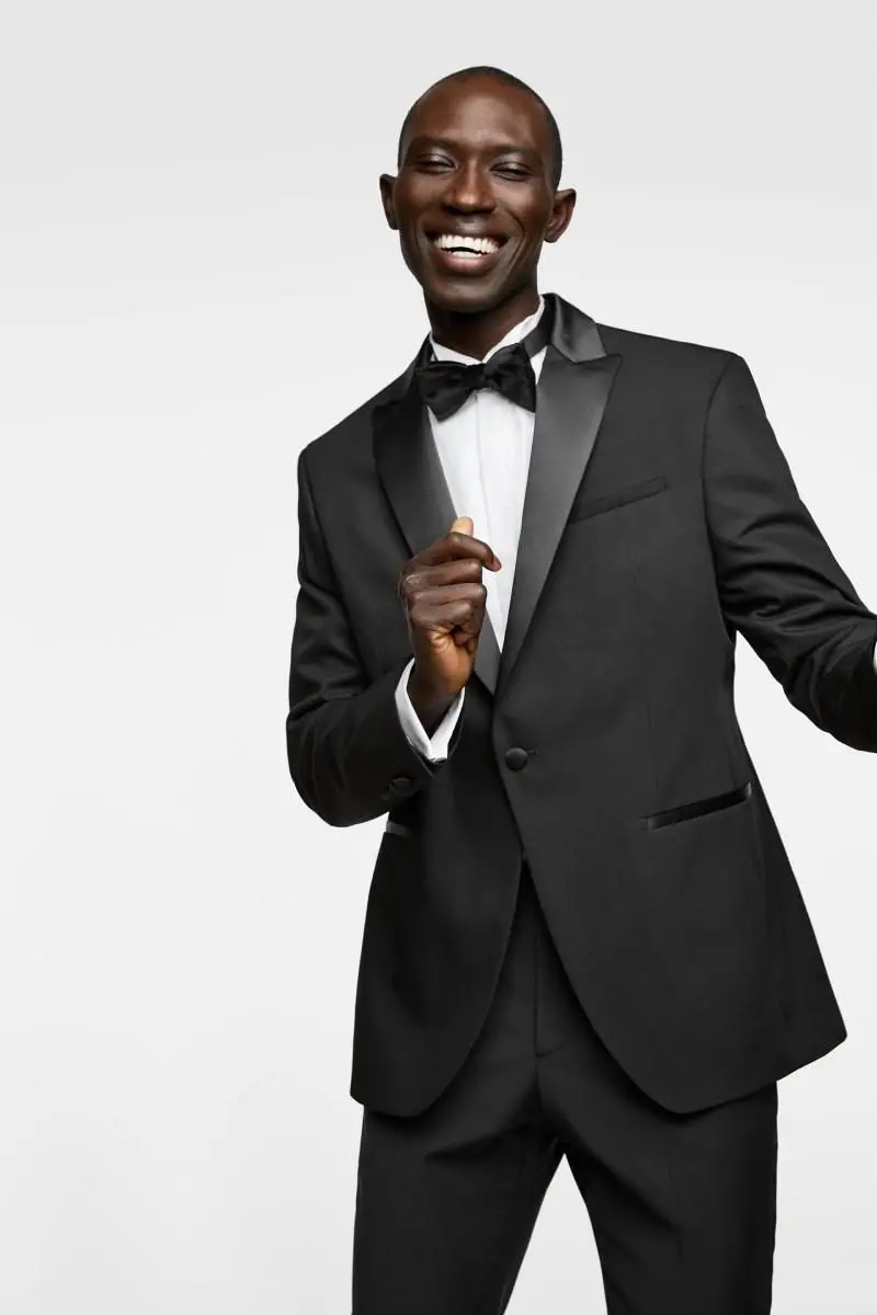 New Fashion One Button Black Groom Tuxedos Peak Lapel Groomsmen Mens Suits Blazers (Jacket+Pants+Tie) W:787
New Fashion One Button Black Groom Tuxedos Peak Lapel Groomsmen Mens Suits Blazers (Jacket+Pants+Tie) W:787
