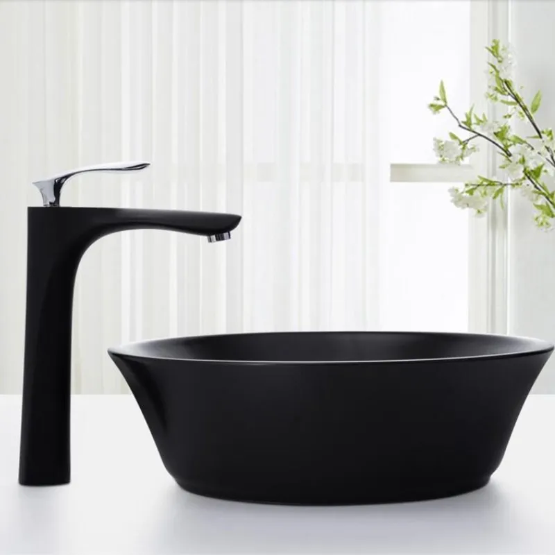 Basin Faucet Water Tap Bathroom Faucet Solid Brass Black and chrome Brass Cold & Hot Water Single Handle Water Sink Tap Mixer
Basin Faucet Water Tap Bathroom Faucet Solid Brass Black and chrome Brass Cold & Hot Water Single Handle Water Sink Tap Mixer