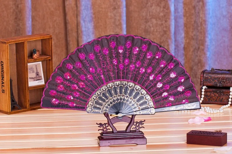 (50 pieces/lot) New fashionable sequins peacock fan Handmade dance hand fans Dancing supplies Many colors available
(50 pieces/lot) New fashionable sequins peacock fan Handmade dance hand fans Dancing supplies Many colors available
