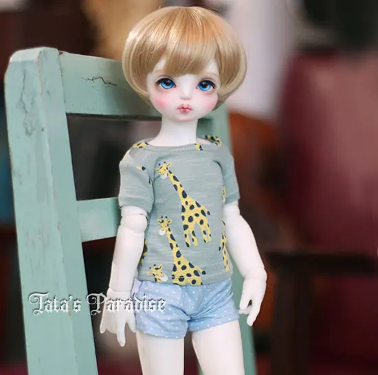 1/4 1/3 scale BJD clothes accessories Short-sleeved T-Shirt for BJD/SD doll.Not included doll, shoes,wig and other 0395
1/4 1/3 scale BJD clothes accessories Short-sleeved T-Shirt for BJD/SD doll.Not included doll, shoes,wig and other 0395