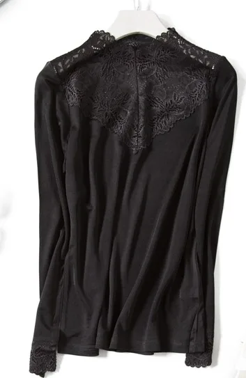 Thick silk knitted silk lace collar Vintage palace fan long sleeved t-shirt female backing 2022
Thick silk knitted silk lace collar Vintage palace fan long sleeved t-shirt female backing 2022