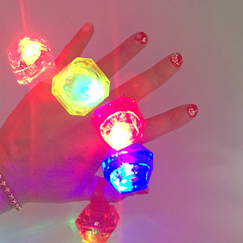 50pcs/lot LED Flashing diamond Jelly Rings Light up Toy Ring for christmas Bar KTV Dances Party Raves Costumes birthday supplies
50pcs/lot LED Flashing diamond Jelly Rings Light up Toy Ring for christmas Bar KTV Dances Party Raves Costumes birthday supplies
