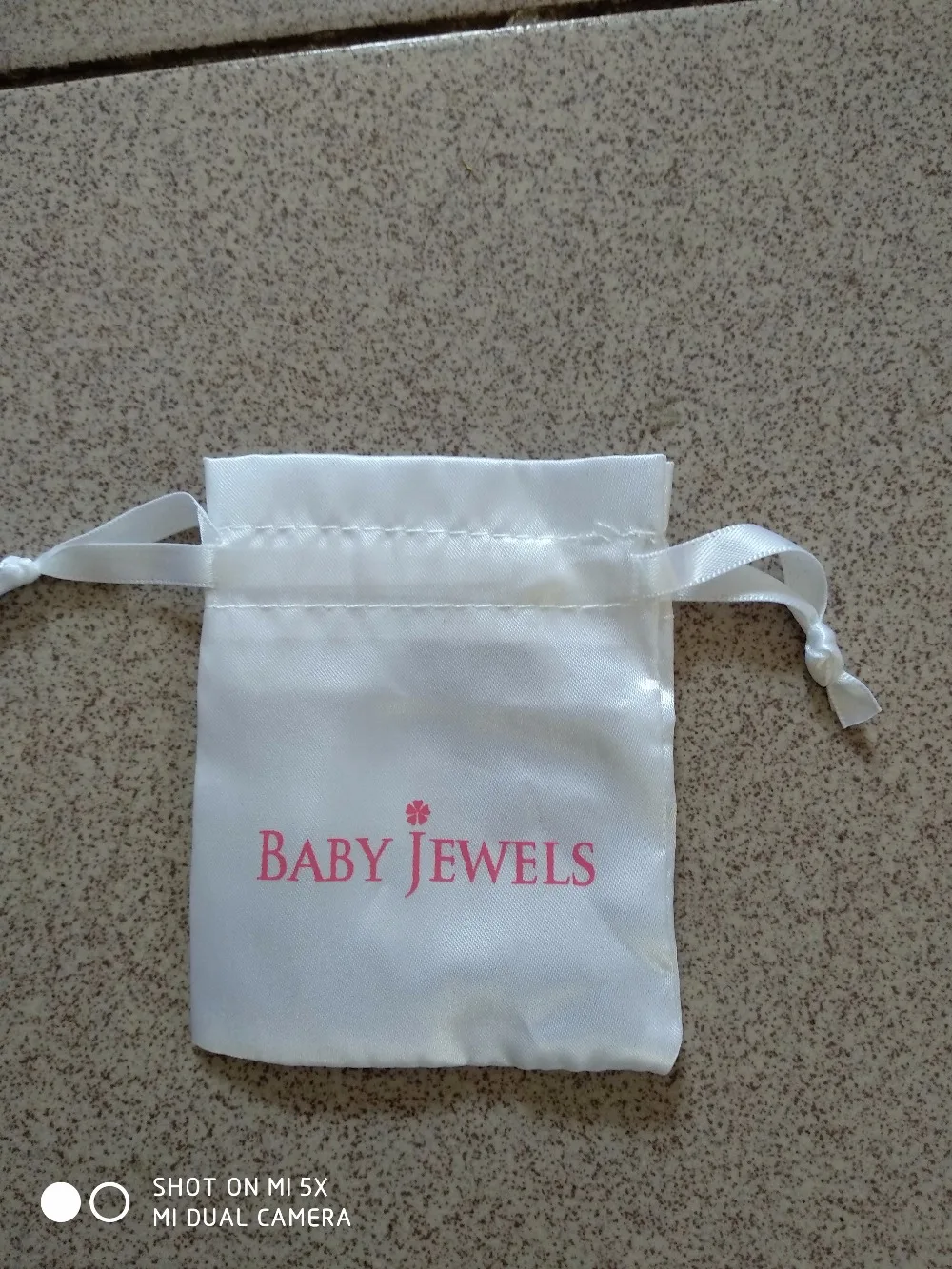 500pcs small drawstring bags 7*10cm with 1 color printing, satin fabric jewelry bags wholesale for jewelry, ePacket shipping
500pcs small drawstring bags 7*10cm with 1 color printing, satin fabric jewelry bags wholesale for jewelry, ePacket shipping