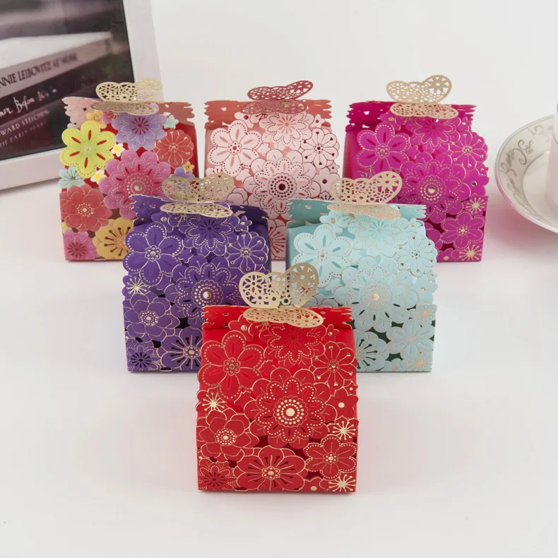 100Pcs Paper Candy Box Hollow Butterfly DeSIGN European Style Gift Boxes Wedding Favors Cute Personality Chocolate Box
100Pcs Paper Candy Box Hollow Butterfly DeSIGN European Style Gift Boxes Wedding Favors Cute Personality Chocolate Box