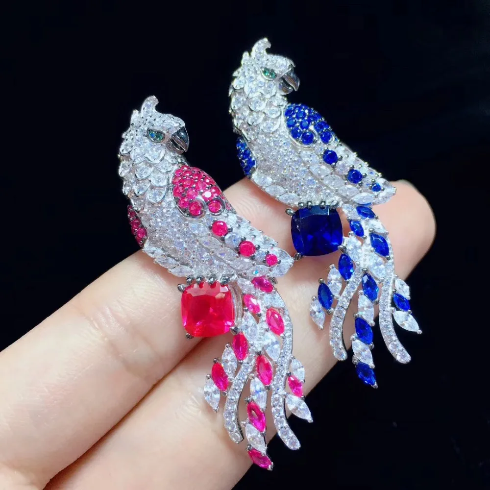 925 sterling silver with cubic zircon parrot brooch pins bird brooch red blue color fine women jewelry high quality 14*52MM
925 sterling silver with cubic zircon parrot brooch pins bird brooch red blue color fine women jewelry high quality 14*52MM