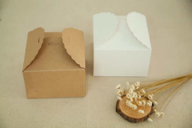 300pcs 12*12*6cm White/brown Kraft Paper Box For Candy/food/wedding/jewelry Gift Box Packaging Display Boxes
300pcs 12*12*6cm White/brown Kraft Paper Box For Candy/food/wedding/jewelry Gift Box Packaging Display Boxes
