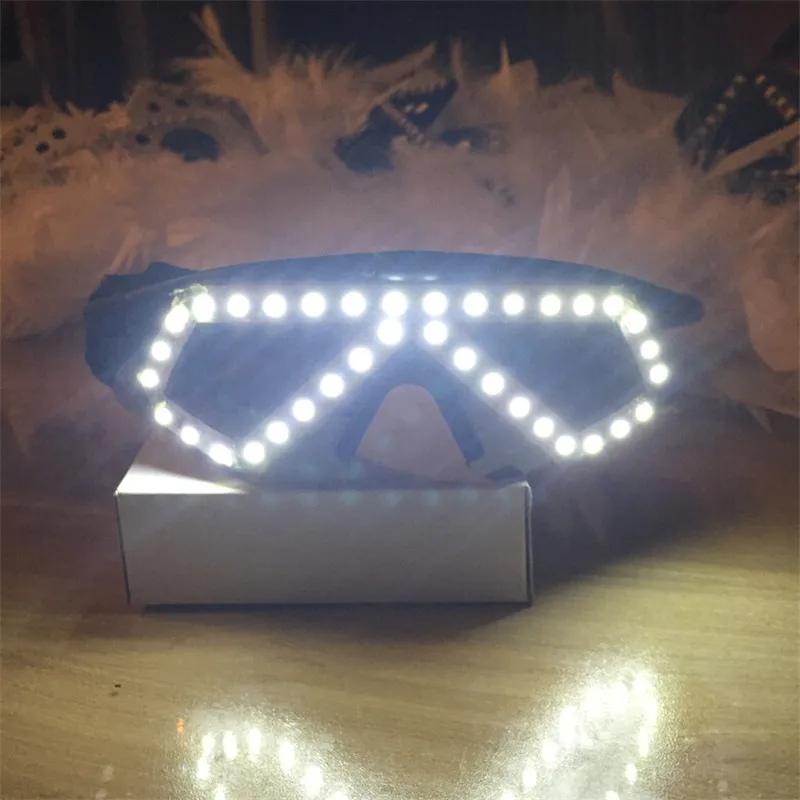 Hot Sale LED Luminous Flashing Party Glasses Bar DJ Christmas Halloween Masquerade Eyewear Funny Led Glasses Mask
Hot Sale LED Luminous Flashing Party Glasses Bar DJ Christmas Halloween Masquerade Eyewear Funny Led Glasses Mask