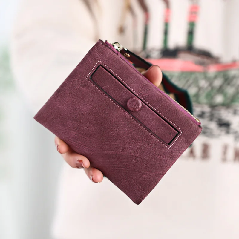 Fashion Women Wallet 2023 Luxury Scrub Leather Small Bag Brand Designer Zipper Short Ladies Purse for Coins Card Holder Carteira
Fashion Women Wallet 2023 Luxury Scrub Leather Small Bag Brand Designer Zipper Short Ladies Purse for Coins Card Holder Carteira