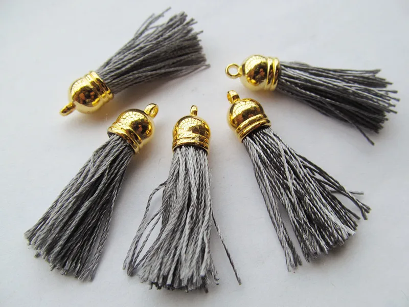 Free Shipping 100Pcs 45mm Golden Plastic Caps Handbag Tassels,DIY Accessories,Grey Silk Cord,Chamois Macrame Bag Component
Free Shipping 100Pcs 45mm Golden Plastic Caps Handbag Tassels,DIY Accessories,Grey Silk Cord,Chamois Macrame Bag Component
