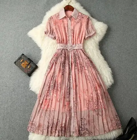 2019 spring and summer women's new lapel short-sleeved single-breasted waist pleated shirt skirt print dressT3635
2019 spring and summer women's new lapel short-sleeved single-breasted waist pleated shirt skirt print dressT3635
