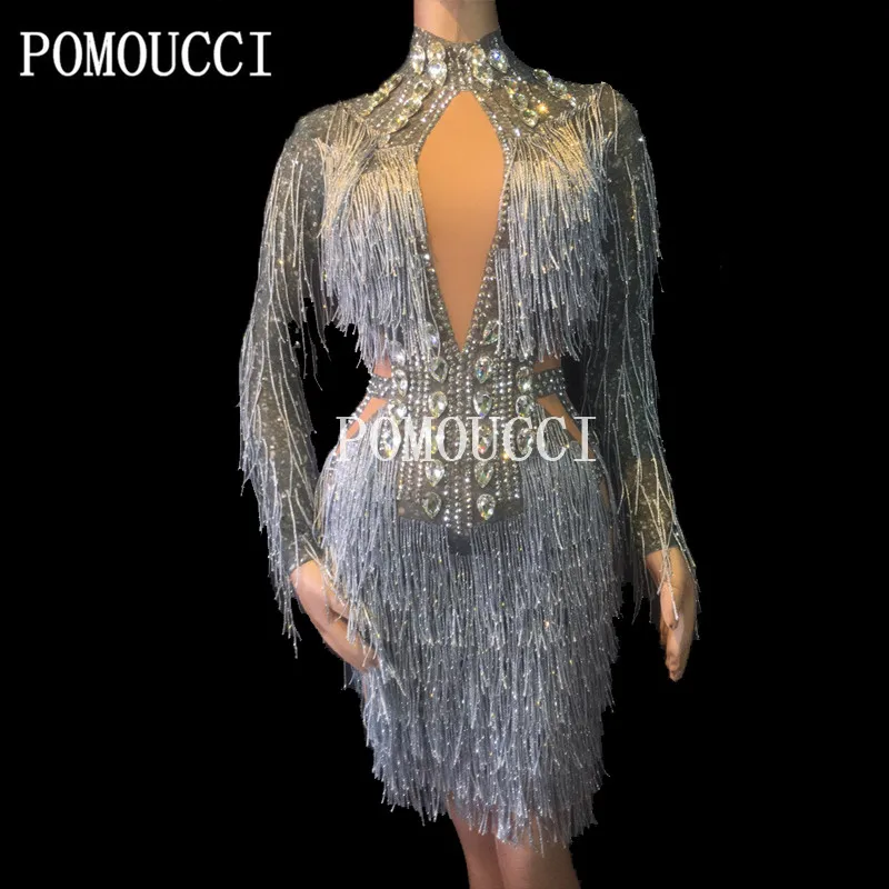 Women's New Bright Rhinestones Long Tassel Sexy Bodysuit Birthday Dance Stage Costume Nightclub Dance Female Singer Show Outfit
Women's New Bright Rhinestones Long Tassel Sexy Bodysuit Birthday Dance Stage Costume Nightclub Dance Female Singer Show Outfit