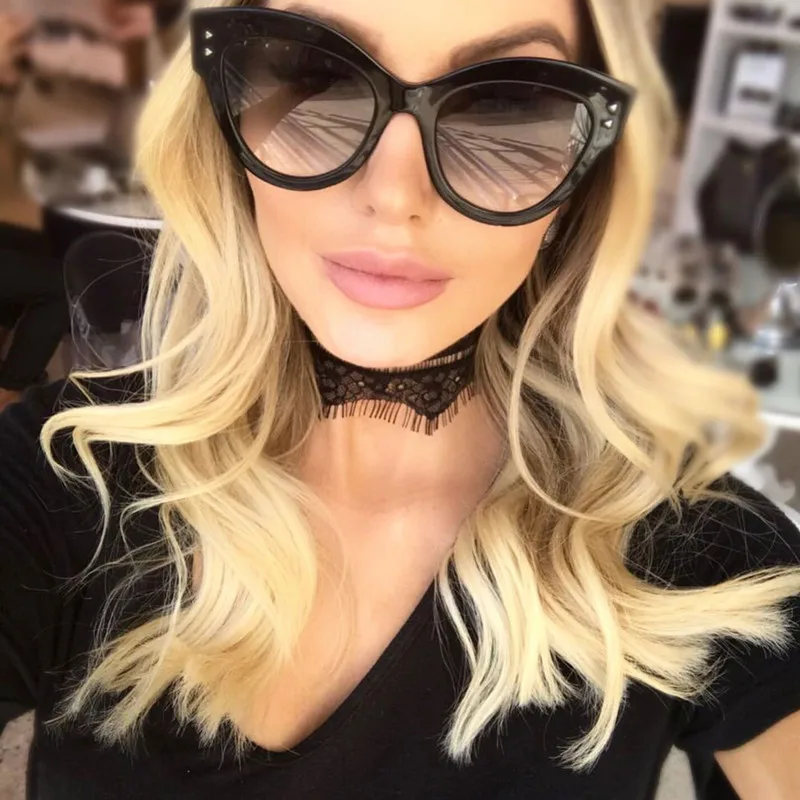 Luxury Cat Eye Sunglasses Women Brand Designer Retro Vintage Sun Glasses Women Female Ladies Sunglass Lunettes de soleil 1452R
Luxury Cat Eye Sunglasses Women Brand Designer Retro Vintage Sun Glasses Women Female Ladies Sunglass Lunettes de soleil 1452R