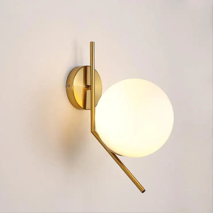 Modern minimalist round glass wall lamp Hotel room LED wall lamp Bedroom bedside wall lamp engineering customization.
Modern minimalist round glass wall lamp Hotel room LED wall lamp Bedroom bedside wall lamp engineering customization.