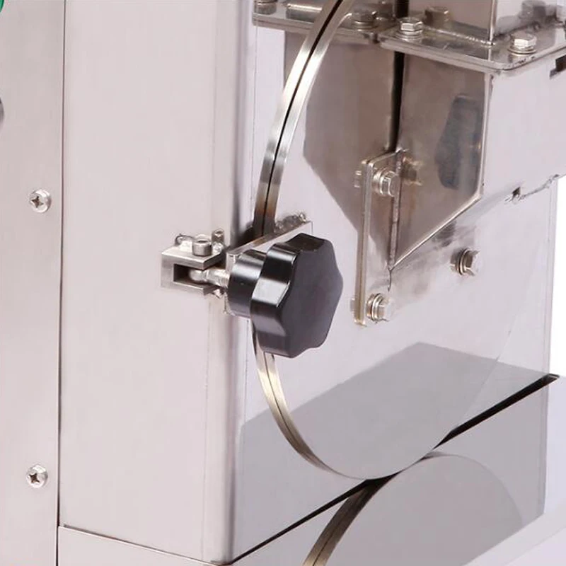 1PC 220V Feed Grinder For Nuts Almonds XL-910 Commercial Milling Fat/Peanuts/Sesameseeds/Beans/Spices Grasso Mill Machine
1PC 220V Feed Grinder For Nuts Almonds XL-910 Commercial Milling Fat/Peanuts/Sesameseeds/Beans/Spices Grasso Mill Machine