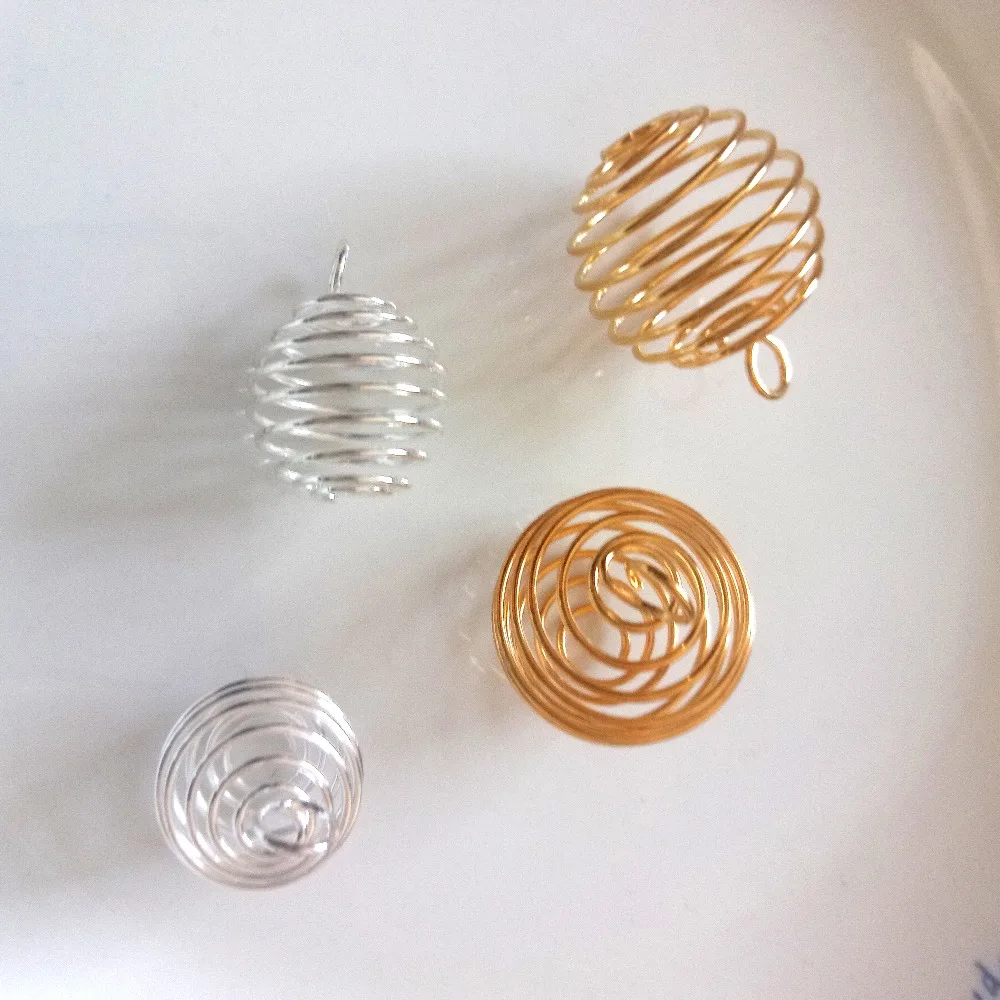 Hot 100pcs/Lot Lantern Ball Spring Pendant Gold/Silver Color Fit Women DIY Fashion Jewelry Accessories Charms
Hot 100pcs/Lot Lantern Ball Spring Pendant Gold/Silver Color Fit Women DIY Fashion Jewelry Accessories Charms