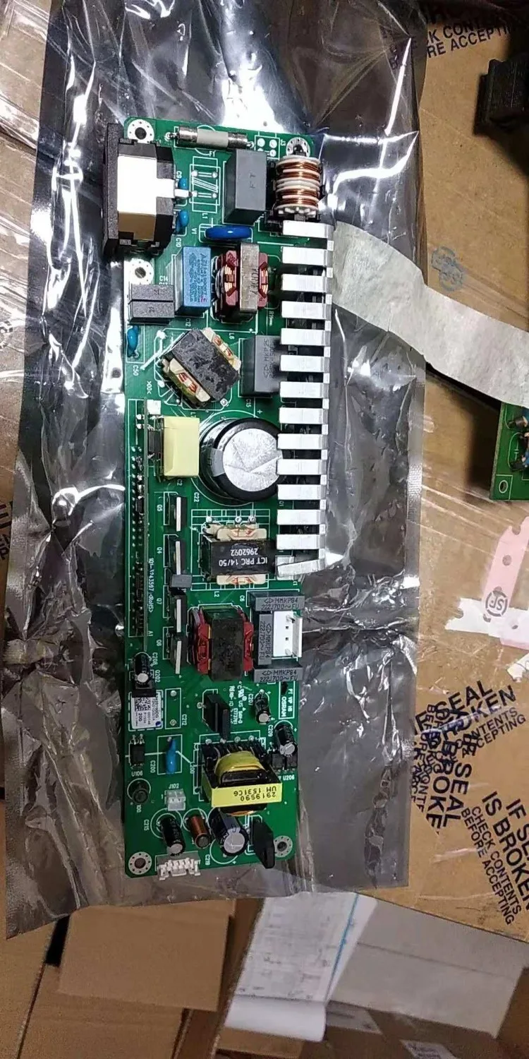 CN-KESI Replacement Original AND NEW 200W B3420100DG Projector main Power supply & lamp ballast
CN-KESI Replacement Original AND NEW 200W B3420100DG Projector main Power supply & lamp ballast