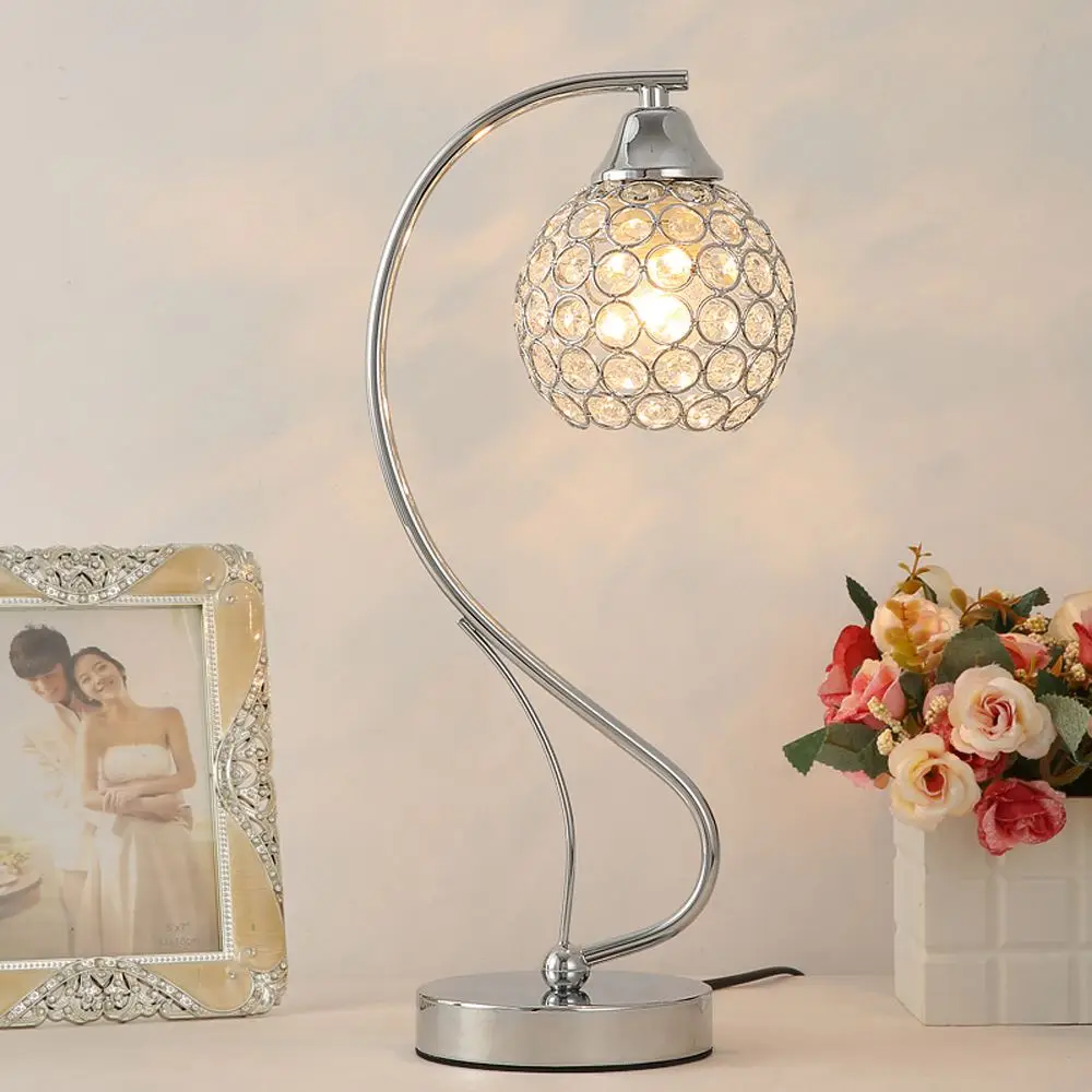Modern S-Shape Crystal Table Lamps Luxury Crystal Steel Ball Bedroom Beside Table Light Study Room New fashion Desk Lamp
Modern S-Shape Crystal Table Lamps Luxury Crystal Steel Ball Bedroom Beside Table Light Study Room New fashion Desk Lamp