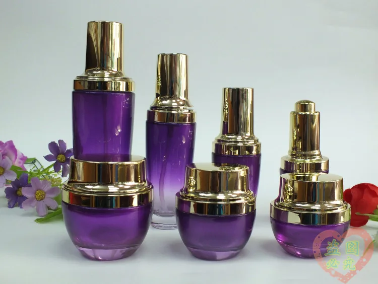 50pcs wholesale 100 ml glass empty bottle for cream , glass containers with lids , purple glass lotion bottle with gold cap
50pcs wholesale 100 ml glass empty bottle for cream , glass containers with lids , purple glass lotion bottle with gold cap