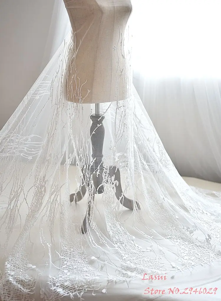 Branches and leaves Embroidery Ivory white Soft Mesh High quality Accessories Lace fabric Wedding dress
Branches and leaves Embroidery Ivory white Soft Mesh High quality Accessories Lace fabric Wedding dress