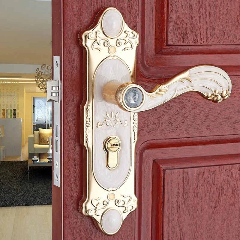 Indoor handle lock Bedroom door handle European antique wood door handle hardware locks
Indoor handle lock Bedroom door handle European antique wood door handle hardware locks