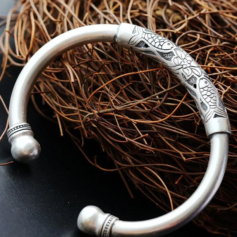 Retro Thai Silver Jewelry Wholesale Handmade S990 Sterling Silver Bangle Women Silver Bangle Small Fish Lotus Royal Bangle
Retro Thai Silver Jewelry Wholesale Handmade S990 Sterling Silver Bangle Women Silver Bangle Small Fish Lotus Royal Bangle