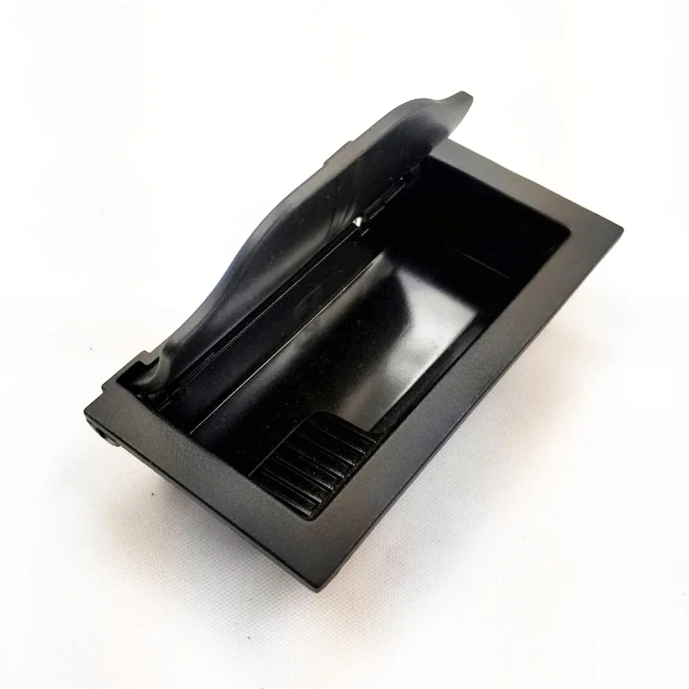 RWSYPL Car Ash Tray Jar Box Storage Cup Ashtray Insert Core Inner Tank 3AD857414 3AD 857 302 3C4857302 For Passat B6 B7 L CC R32
RWSYPL Car Ash Tray Jar Box Storage Cup Ashtray Insert Core Inner Tank 3AD857414 3AD 857 302 3C4857302 For Passat B6 B7 L CC R32