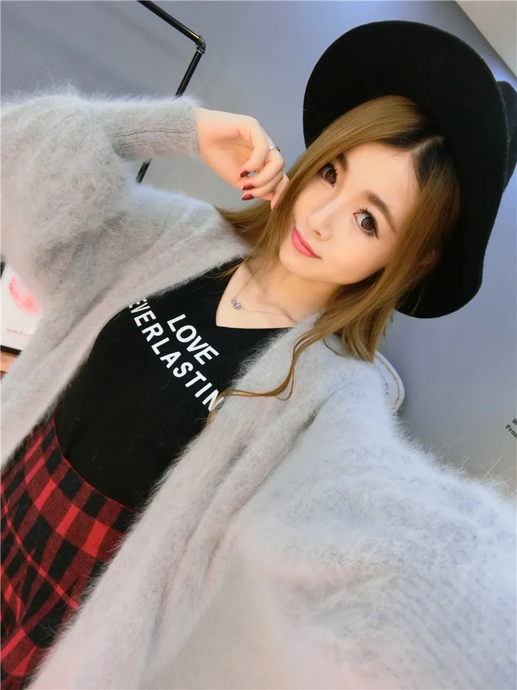 Female medium-long kojah cashmere cardigan lantern sleeve marten velvet sweater outerwear
Female medium-long kojah cashmere cardigan lantern sleeve marten velvet sweater outerwear