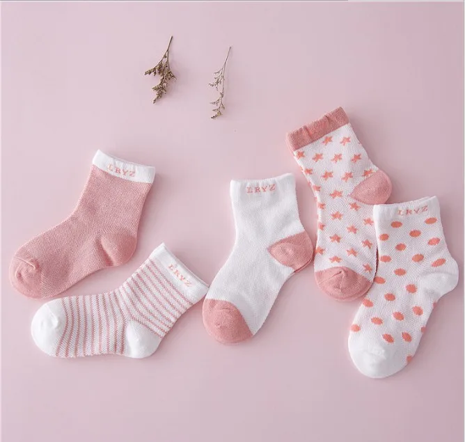 5 Pairs Socks Set Baby Boy Girl Cotton Cartoon Candy Colors Dot, breathable, stylish Socks Infant Toddler Kids Soft Sock
5 Pairs Socks Set Baby Boy Girl Cotton Cartoon Candy Colors Dot, breathable, stylish Socks Infant Toddler Kids Soft Sock