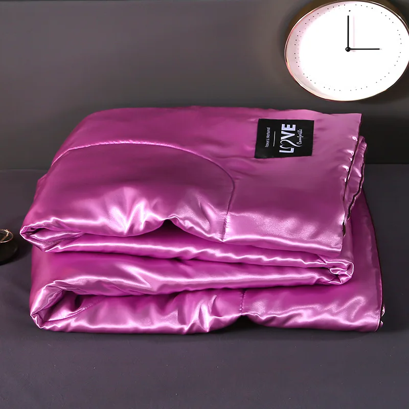 New Solid silk summer quilt comforter blanket duvet filling with cotton cover twin queen king size free shipping
New Solid silk summer quilt comforter blanket duvet filling with cotton cover twin queen king size free shipping
