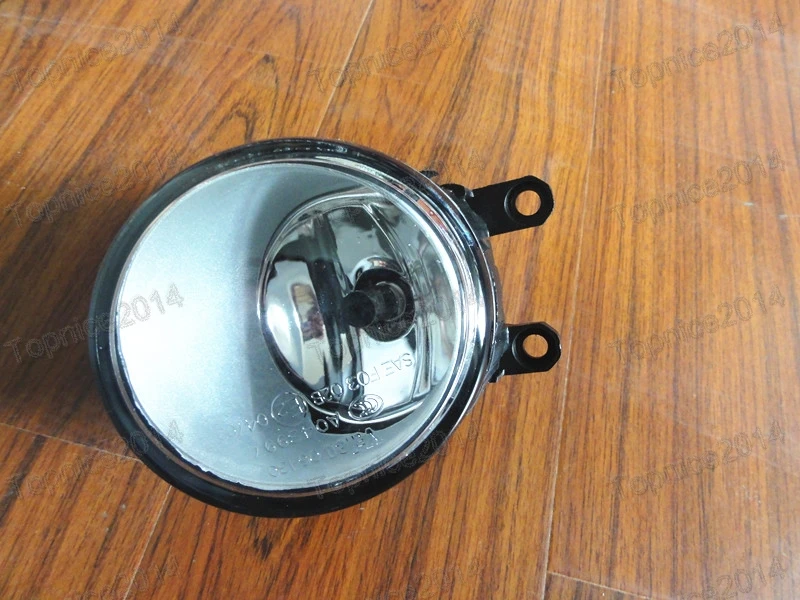 1 шт., противотуманные фары для TOYOTA COROLLA 2011-2012
1 шт., противотуманные фары для TOYOTA COROLLA 2011-2012