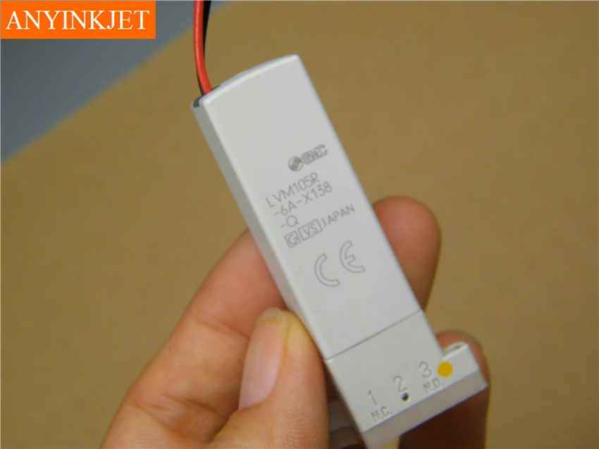 Совершенно новый оригинальный клапан septum в сборе 395625, используемый для принтера videojet 1710, 4 шт.
Совершенно новый оригинальный клапан septum в сборе 395625, используемый для принтера videojet 1710, 4 шт.