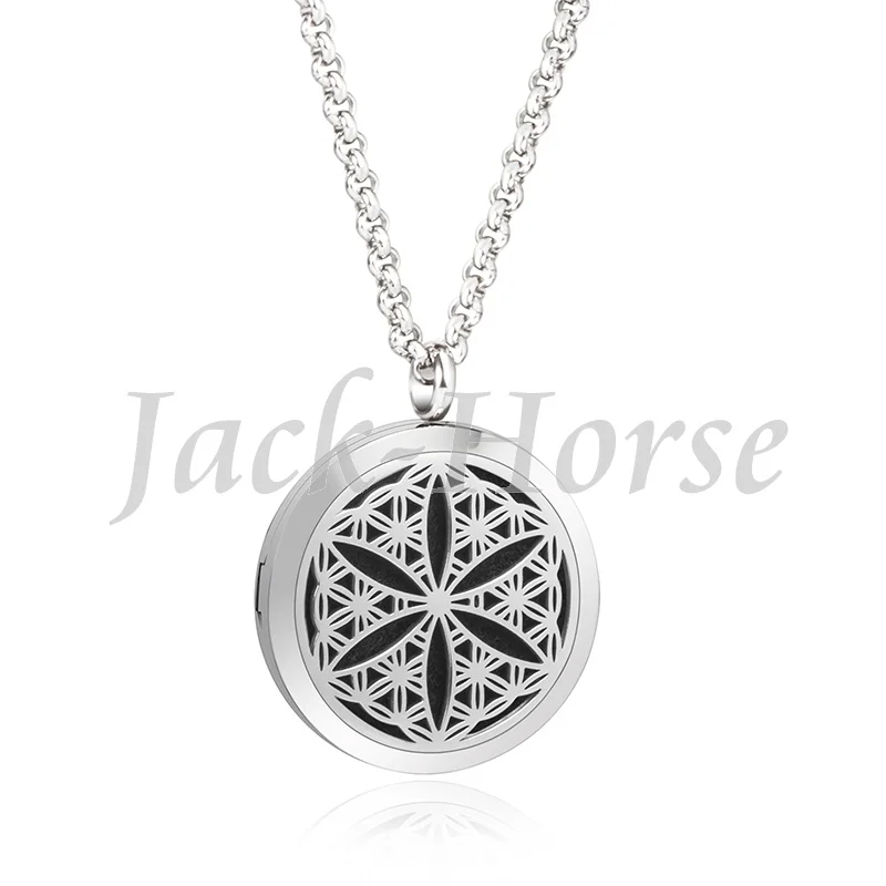 30mm essential oil necklace diffuser Aromatherapy locket necklace stainelss steel with free pads
30mm essential oil necklace diffuser Aromatherapy locket necklace stainelss steel with free pads