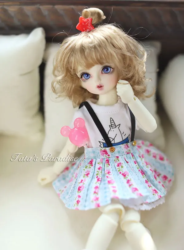 1/6 scale BJD Floral skirt for BJD/SD YOSD clothes doll accessories,Not included doll,shoes,wig,and other accessories 18D1137
1/6 scale BJD Floral skirt for BJD/SD YOSD clothes doll accessories,Not included doll,shoes,wig,and other accessories 18D1137
