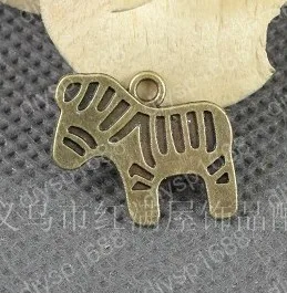 Fashion Jewelry Findings Accessories charm pendant alloy Antique Bronze 17*23MM horse shape 100PCS JJA2750
Fashion Jewelry Findings Accessories charm pendant alloy Antique Bronze 17*23MM horse shape 100PCS JJA2750