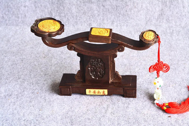 Black Azusa mahogany wood crafts * smug * mahogany furniture decoration feng shui ornaments small gifts to share *
Black Azusa mahogany wood crafts * smug * mahogany furniture decoration feng shui ornaments small gifts to share *