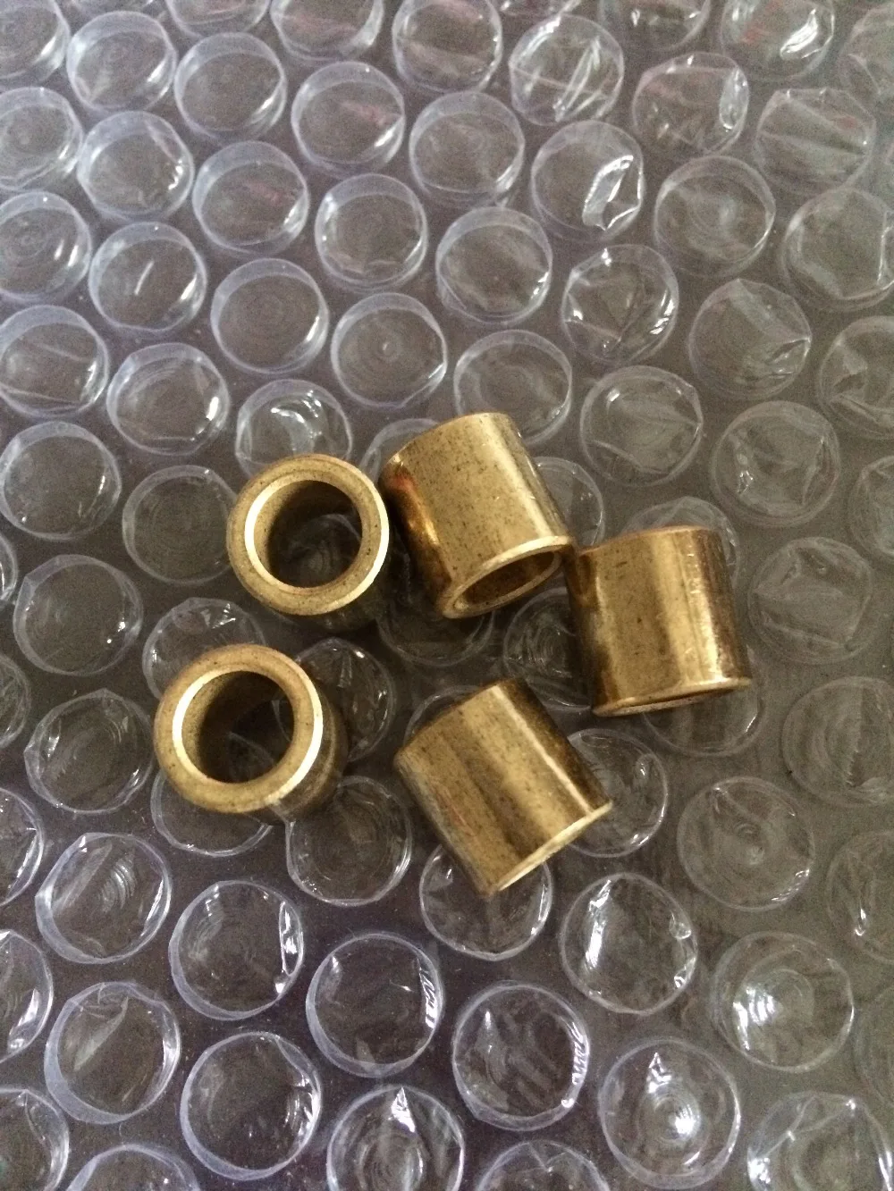 10 pieces 8*12*12mm FU-1 Powder Metallurgy oil bushing porous bearing Sintered copper sleeve 081212
10 pieces 8*12*12mm FU-1 Powder Metallurgy oil bushing porous bearing Sintered copper sleeve 081212