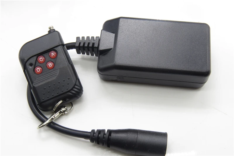 Remote controller and Receiver for the 400W Smoke Machine 400W LED Fog Machine 400W Fogger
Remote controller and Receiver for the 400W Smoke Machine 400W LED Fog Machine 400W Fogger