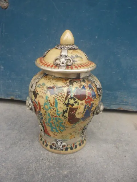 Красивый пастельный фарфор и серебряный горшок старой династии QingDynasty банка, Портрет женщины, с отметкой, бесплатная доставка
Красивый пастельный фарфор и серебряный горшок старой династии QingDynasty банка, Портрет женщины, с отметкой, бесплатная доставка