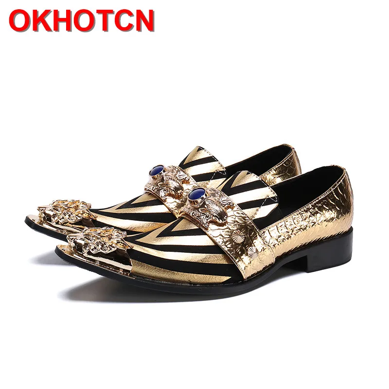Gold Patent Shoes Men Leather Dress Shoes Metal Toe Club Party Italian Shoes Designer Crystal Silver Mens Glitter Shoes 2019 new
Gold Patent Shoes Men Leather Dress Shoes Metal Toe Club Party Italian Shoes Designer Crystal Silver Mens Glitter Shoes 2019 new