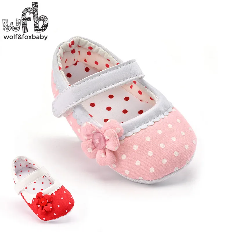 Retail First Walkers Soft Bottom Antiskid Dot Flowers sport fashion Baby Shoes Newborn infant Toddler
Retail First Walkers Soft Bottom Antiskid Dot Flowers sport fashion Baby Shoes Newborn infant Toddler