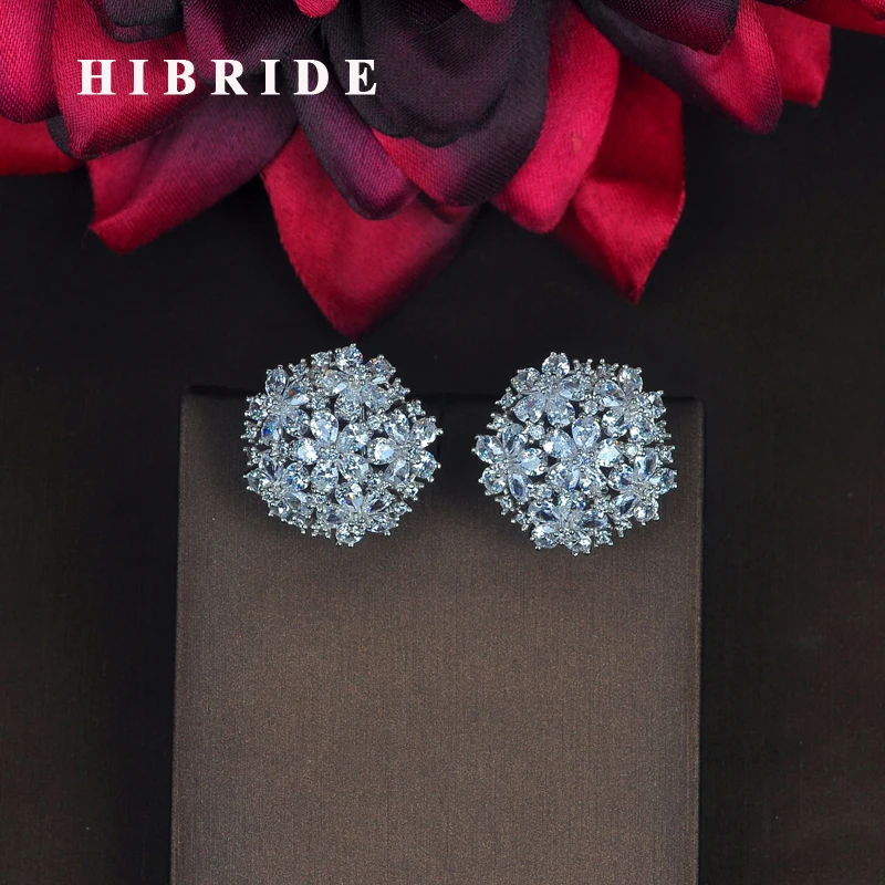 HIBRIDE Elegent Jewelry Sparkling AAA+ Cubic Zirconia Stud Earrings New Design White Gold Color Earrings Women Party Gifts E-809
HIBRIDE Elegent Jewelry Sparkling AAA+ Cubic Zirconia Stud Earrings New Design White Gold Color Earrings Women Party Gifts E-809