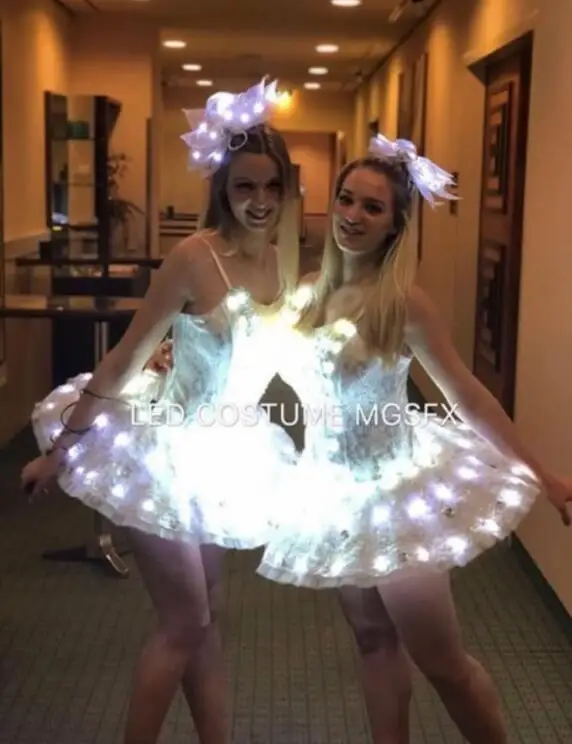 Women ballet dance led costume girls light up dress glowing Skirt luminous nightclub event performance clothing
Women ballet dance led costume girls light up dress glowing Skirt luminous nightclub event performance clothing