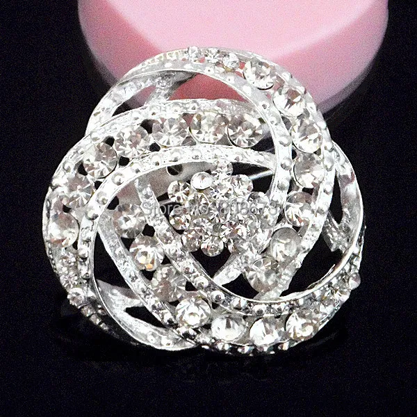 New Arrival Women Wedding Bridal Silver Brooch Diamante Crystal Elegant Flower Gift Jewelry Brooch Pins
New Arrival Women Wedding Bridal Silver Brooch Diamante Crystal Elegant Flower Gift Jewelry Brooch Pins