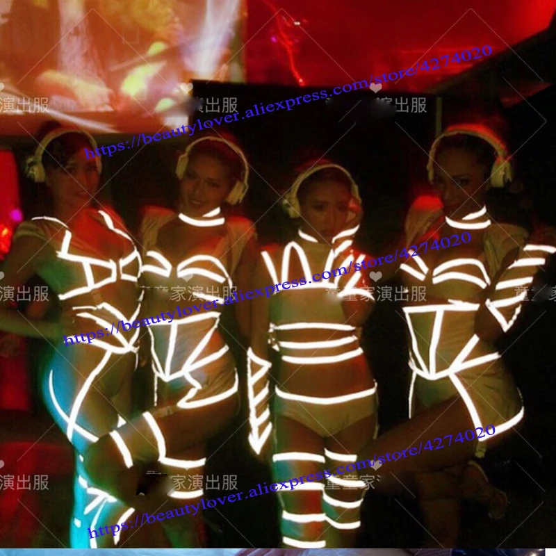 Nightclub party stage show Sexy luminous bar gogo costumes nightclub ds reflective costume
Nightclub party stage show Sexy luminous bar gogo costumes nightclub ds reflective costume