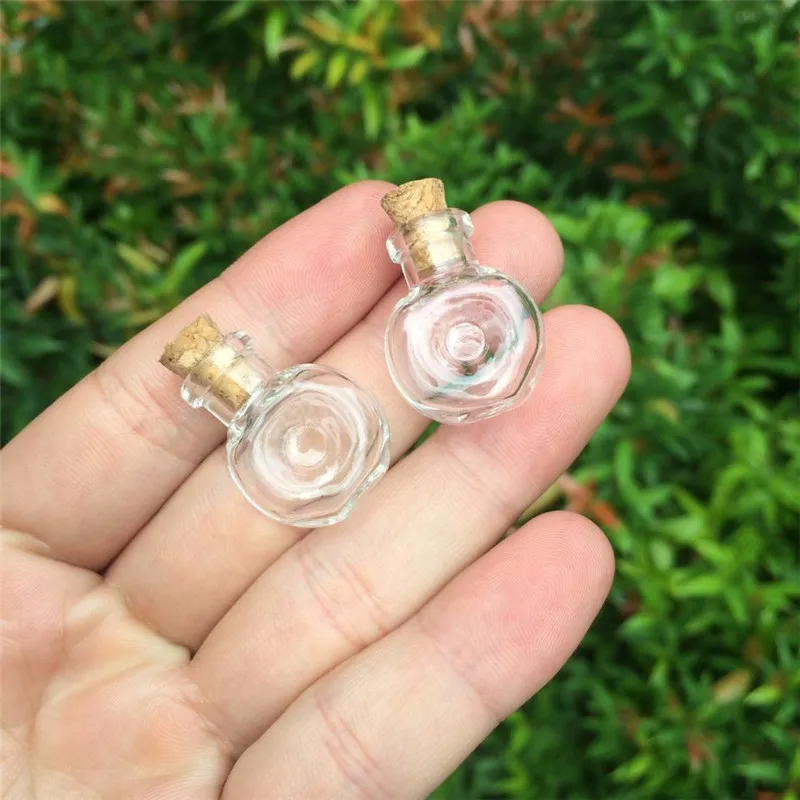 100 pcs Small Glass Bottles With Corks DIY Mini Art Jars Gifts Vials Lovely Little Pendants Bottles
100 pcs Small Glass Bottles With Corks DIY Mini Art Jars Gifts Vials Lovely Little Pendants Bottles