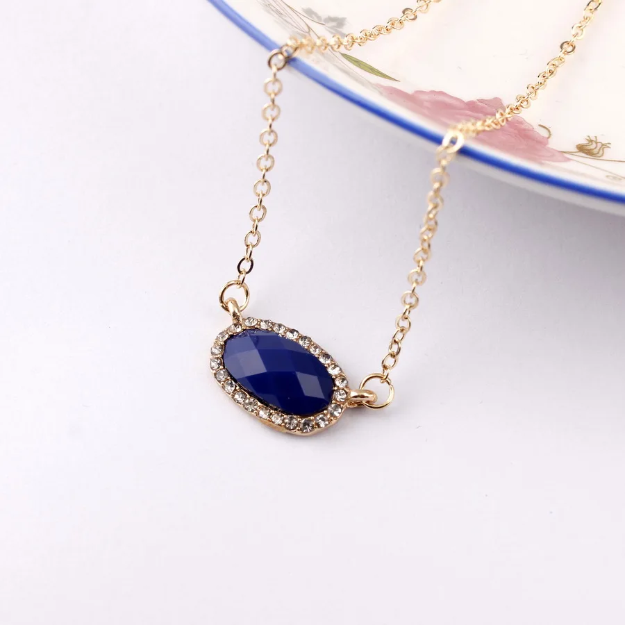 ZWPON 2019 Petite Rhinestone Frame Oval Resin Stone Choker Necklace Pendant Mini Necklace Valentine's Day Gift for Women
ZWPON 2019 Petite Rhinestone Frame Oval Resin Stone Choker Necklace Pendant Mini Necklace Valentine's Day Gift for Women