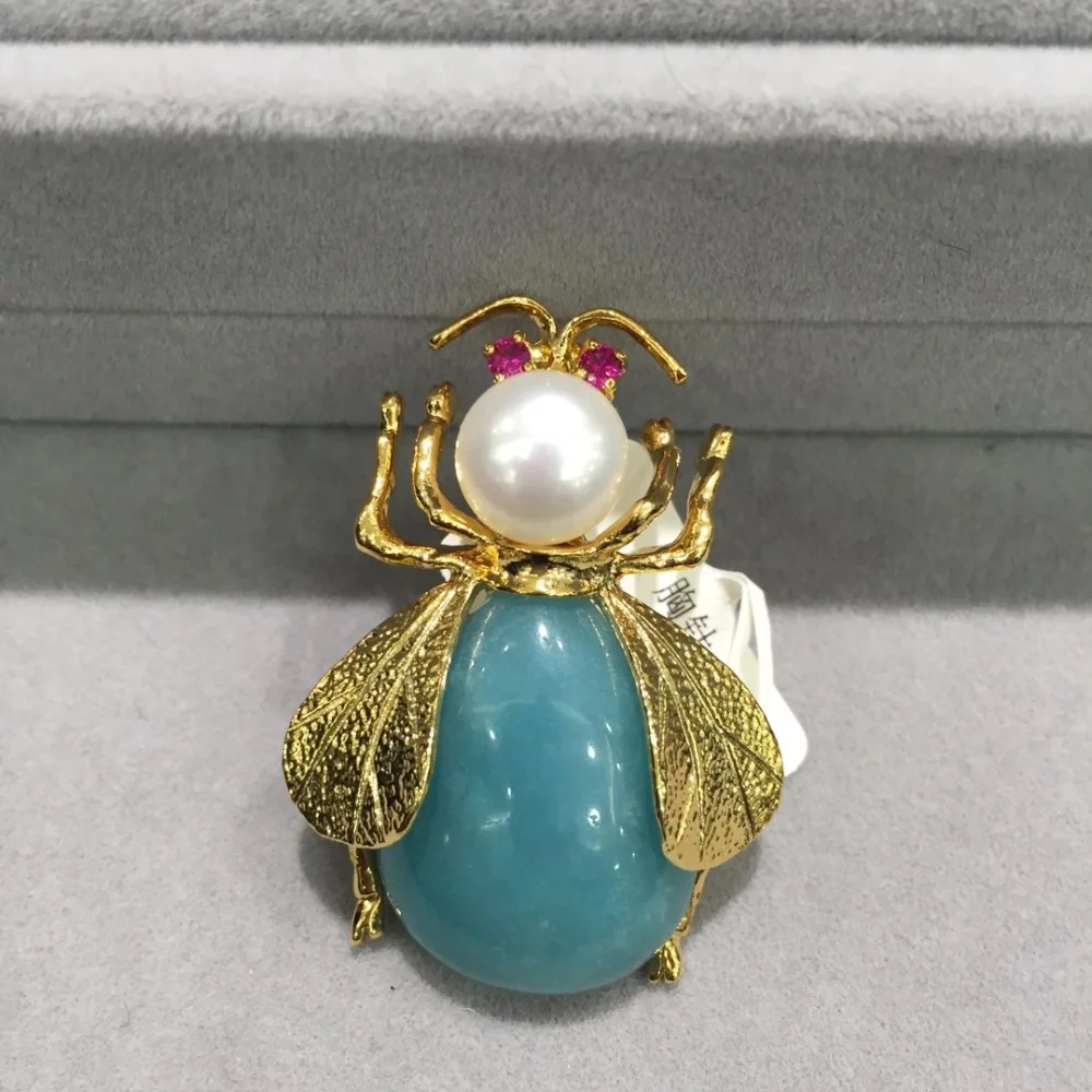 blue color natural semi-precious stone ant brooch pins copper with real fresh water pearl and zircon fashion women jewelry
blue color natural semi-precious stone ant brooch pins copper with real fresh water pearl and zircon fashion women jewelry